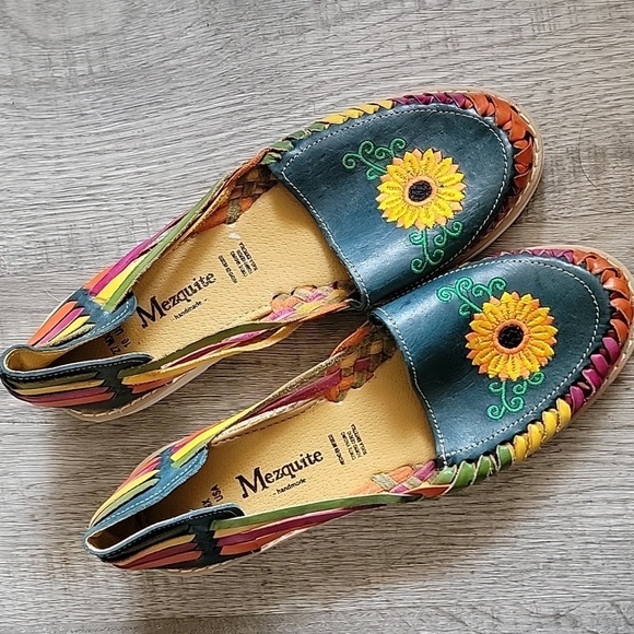 Women's size 10 Mezquite sandals - Picture 1 of 5